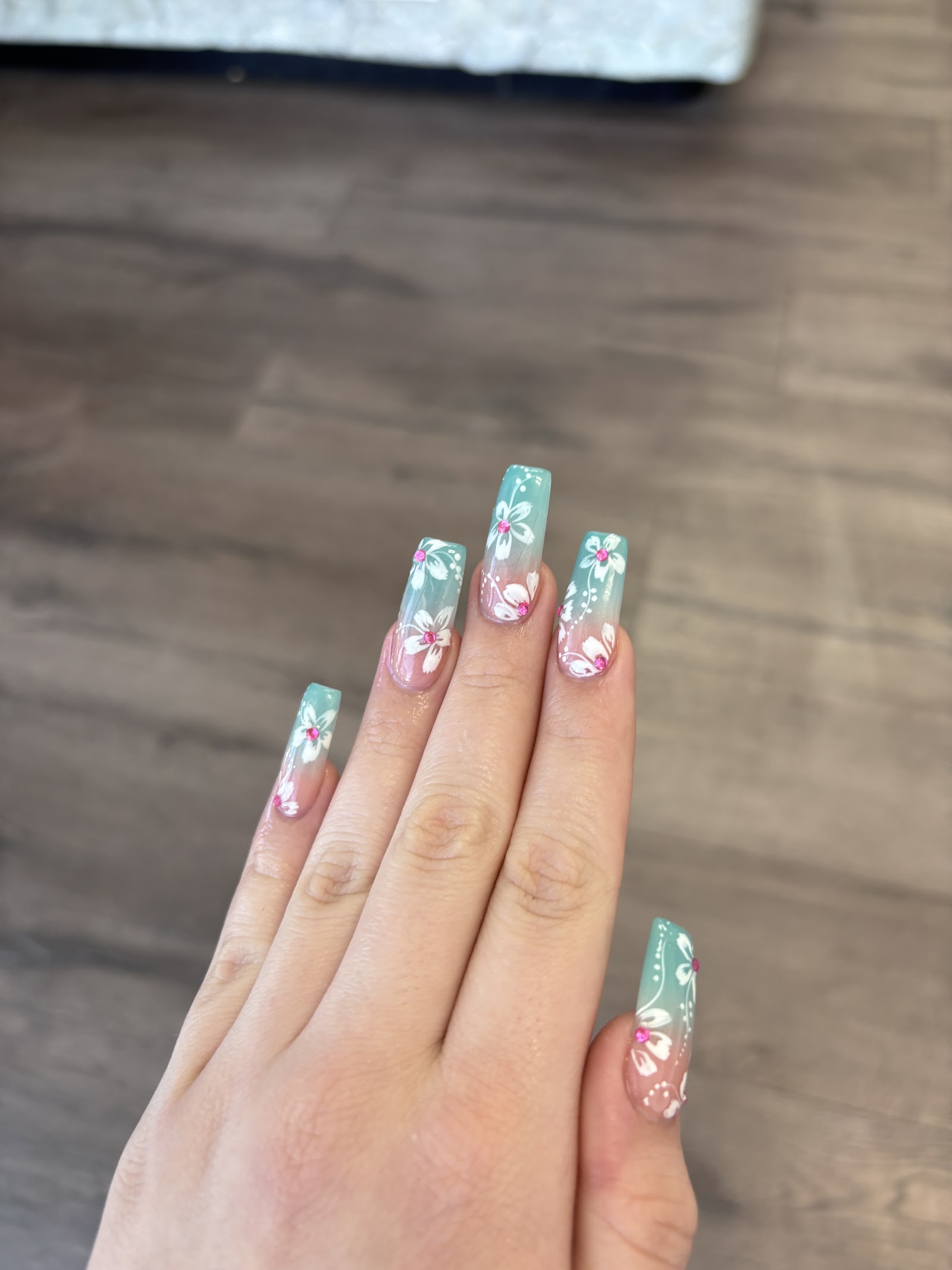 Fantastic Nails & Spa (Under New Management) Specials for New Customers nail photo 7